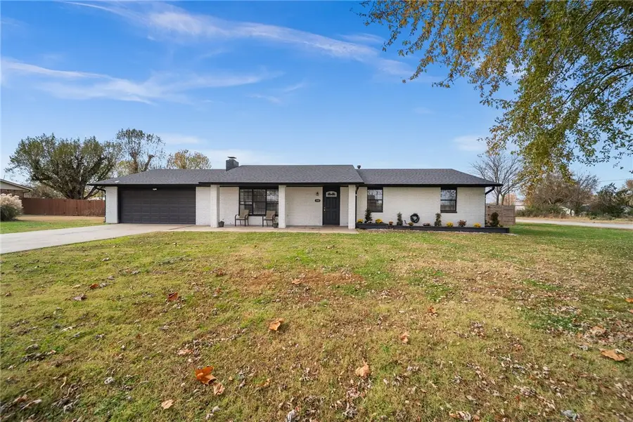 1822 Daisy Circle, Lowell, AR 72745 - Image #3