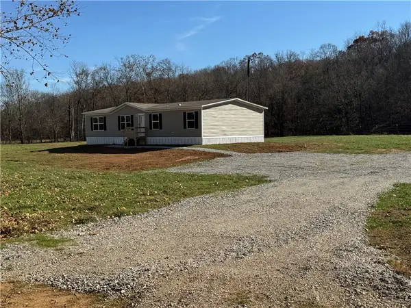 6444 Madison, Huntsville, AR 72740