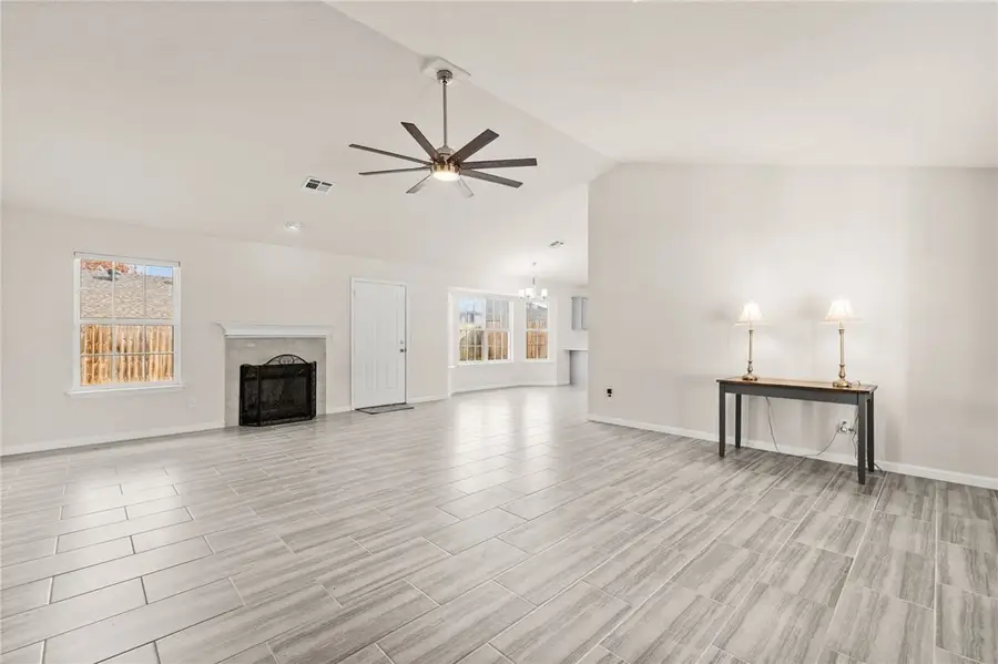 2407 S Washington Street, Siloam Springs, AR 72761 - Image #2