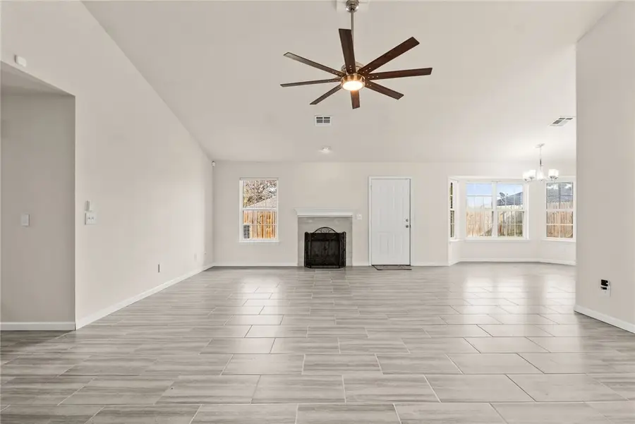 2407 S Washington Street, Siloam Springs, AR 72761 - Image #3