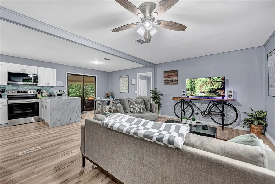 6 Ipswich Drive, Bella Vista, AR 72714 - #2