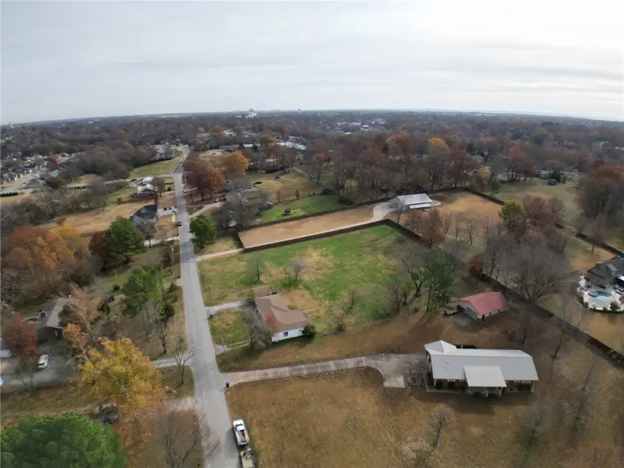 1118 Garland Street, Siloam Springs, AR 72761 - Image #2