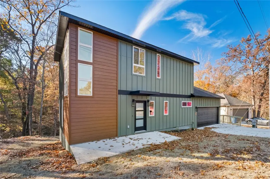 50 Thaxted Drive, Bella Vista, AR 72715 - Image #2