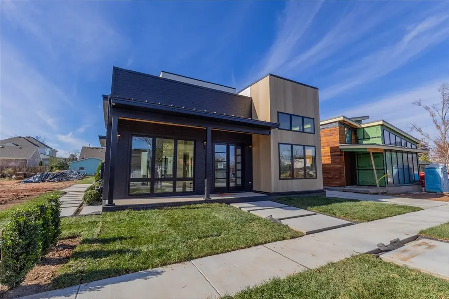 212 Sw Glover Street, Bentonville, AR 72712 - Image #2