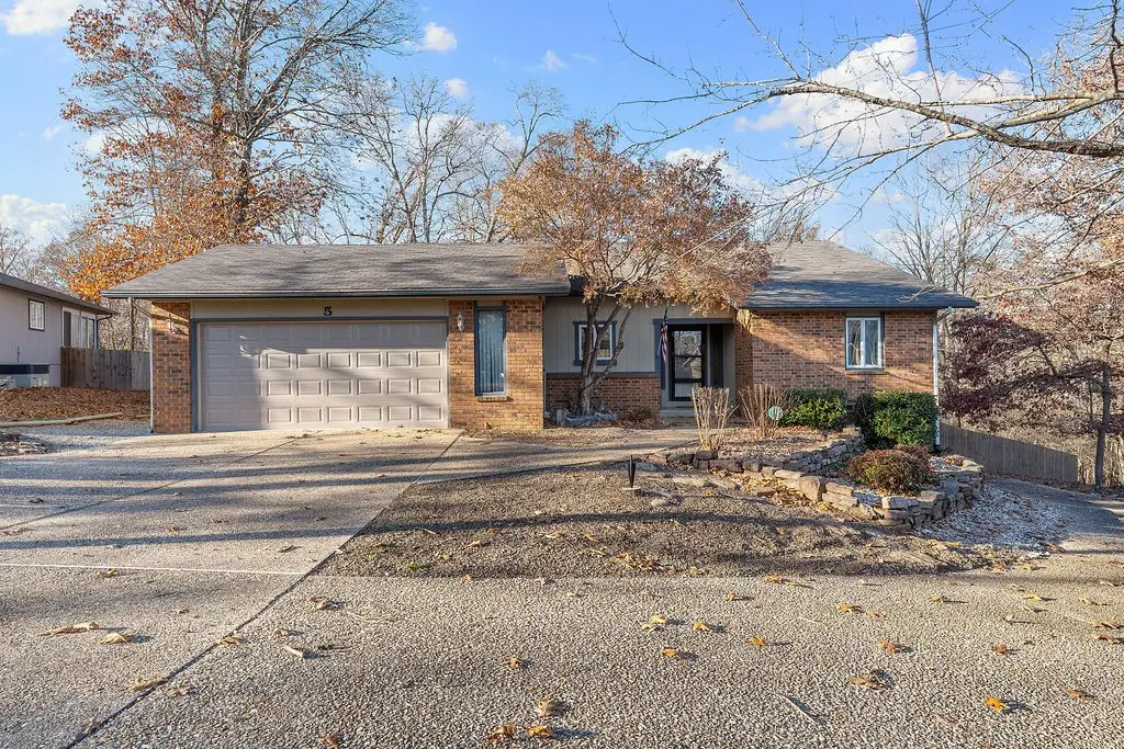 5 Ashton Circle, Bella Vista, AR 72715 - Image #1