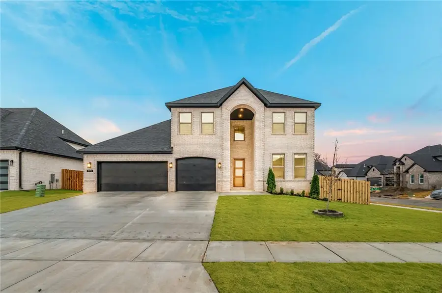 491 Silverview Avenue, Centerton, AR 72719 - Image #2