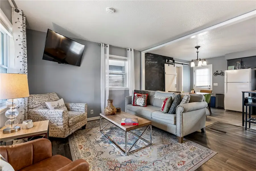 Address Withheld By Seller, Bentonville, AR 72712 - Image #3