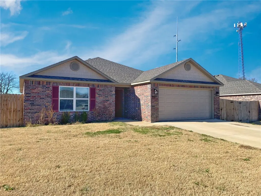927 W Aiden Drive, Siloam Springs, AR 72761 - Image #1