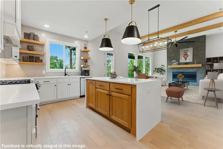 19 Cullen Hills Drive, Bella Vista, AR 72715 - Image #2