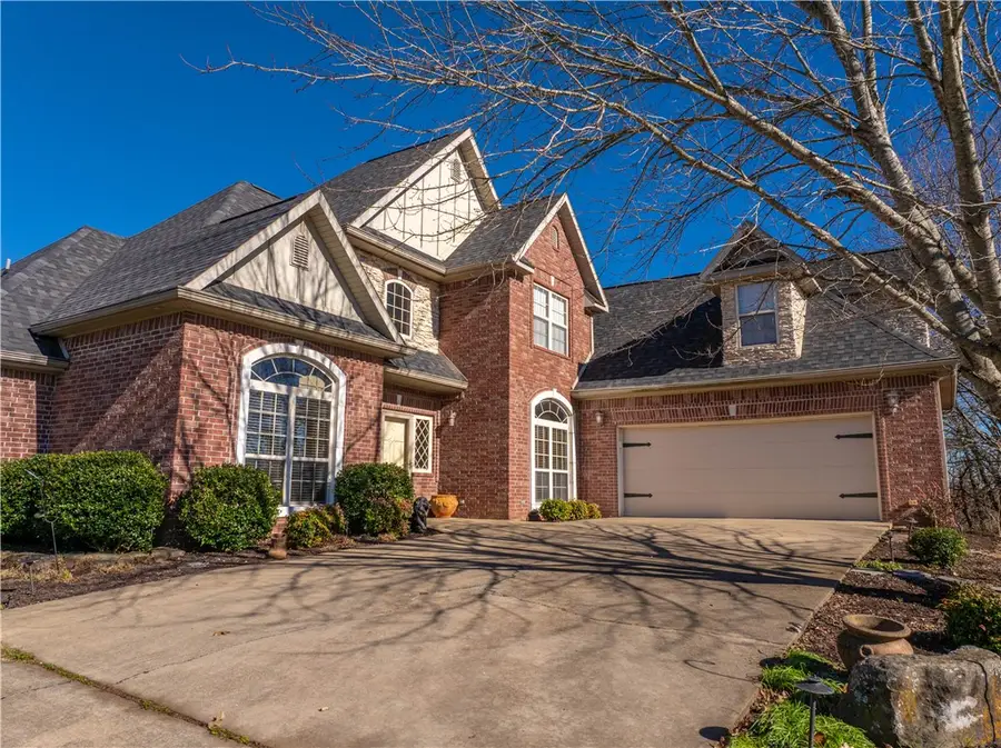 18318 Oakridge Road, Springdale, AR 72764 - Image #2