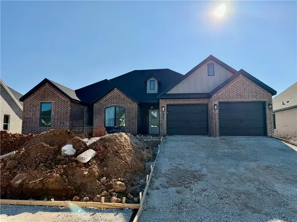 1505 Lookout Lane, Cave Springs, AR 72718