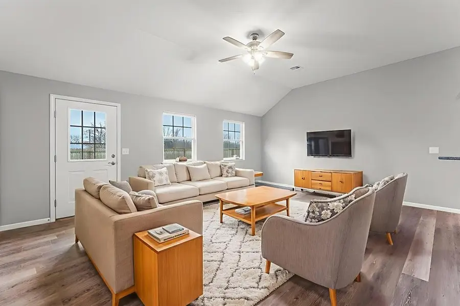 13563 Paisley Road, Neosho, MO 64850 - Image #2