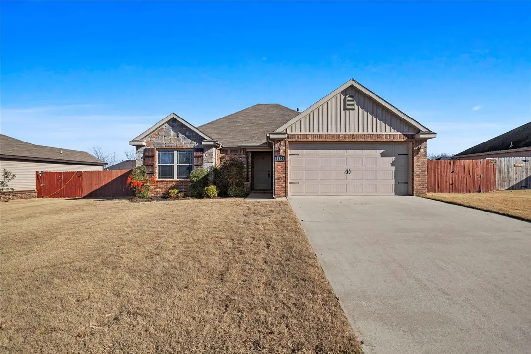 1301 Arkansas Lane, Prairie Grove, AR 72753 - Image #1