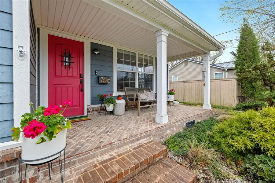 708 NW B Street, Bentonville, AR 72712 - Image #2