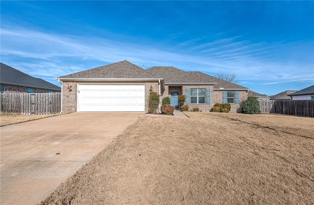 450 Concho Street, Farmington, AR 72730 - Image #1