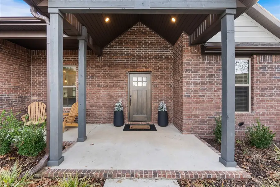 1150 S Liberty Drive, Fayetteville, AR 72701 - Image #3