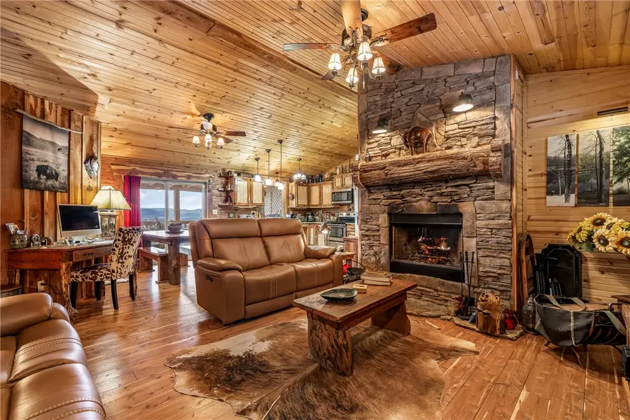 157 County Road 210, Eureka Springs, AR 72632 - Image #2