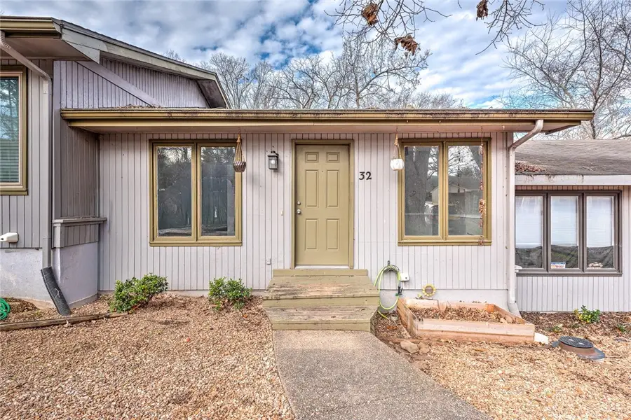32 Mellor Lane, Bella Vista, AR 72715 - Image #2