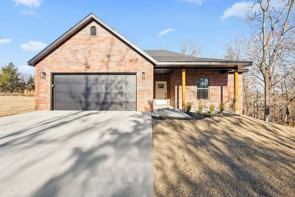 1 Cardenden Lane, Bella Vista, AR 72715 - Image #1