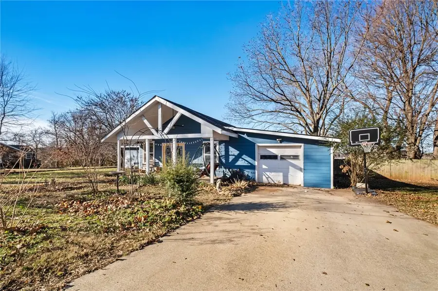 117 Short Avenue, Lincoln, AR 72744 - Image #2