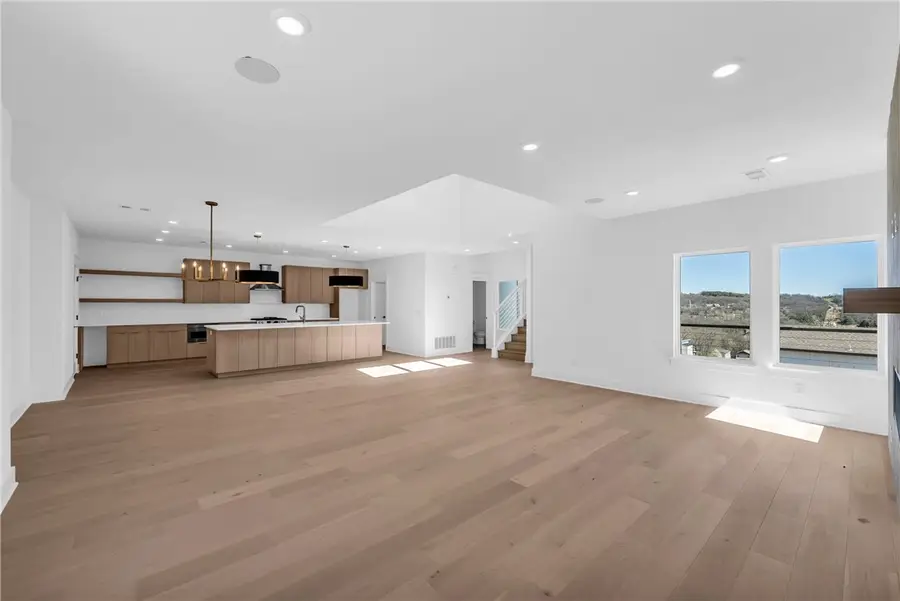 111 S Paddock Loop, Fayetteville, AR 72701 - #3