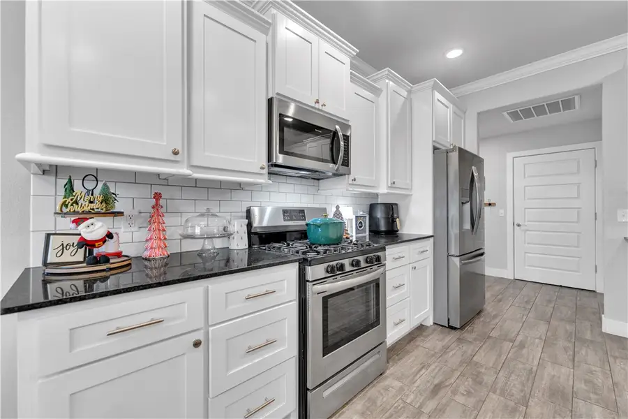 410 Brooke Street, Tontitown, AR 72762 - Image #3