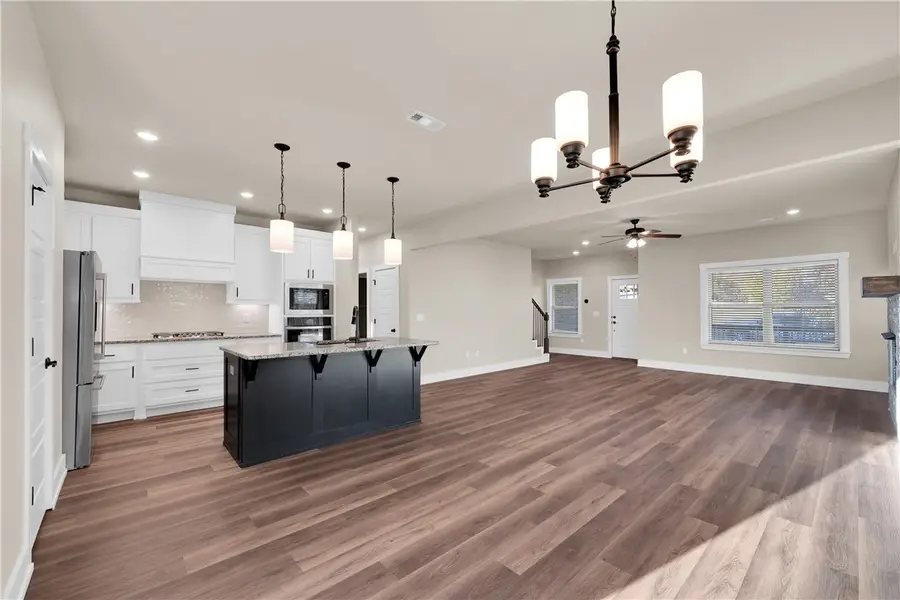 6 Burwell Drive, Bella Vista, AR 72714 - Image #3