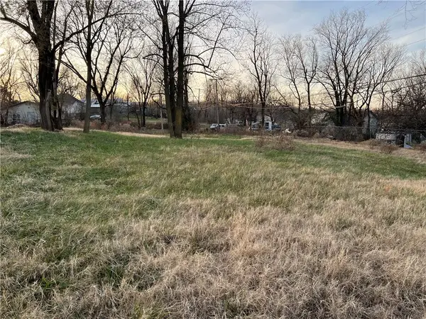 104 S Denver Street, Alpena, AR 72611