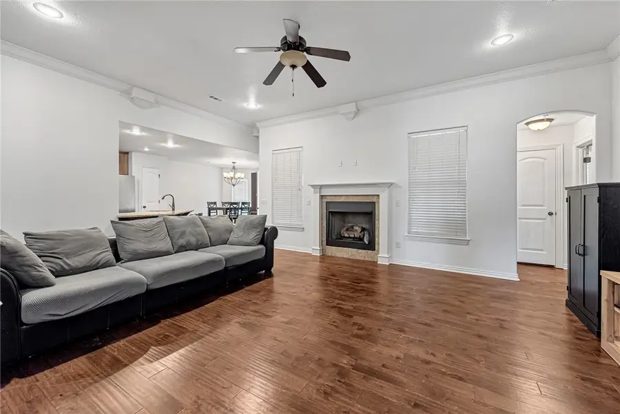 208 Cowans, Lowell, AR 72745 - Image #2