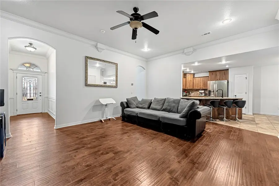 208 Cowans, Lowell, AR 72745 - Image #3