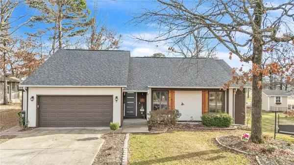 8 Hillcrest Drive, Holiday Island, AR 72631