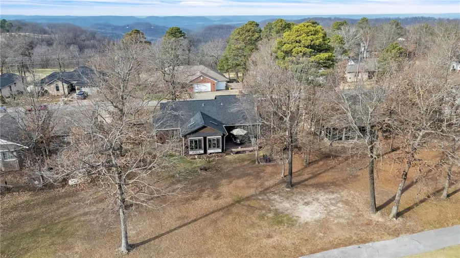 8 Hillcrest Drive, Holiday Island, AR 72631 - Image #2