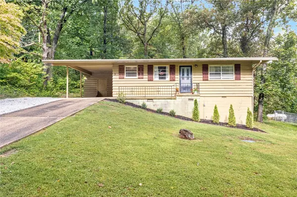 3 Sheneman Drive, Bella Vista, AR 72715