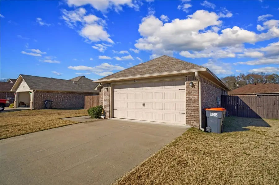 1617 E 9th Street, Russellville, AR 72802 - Image #3