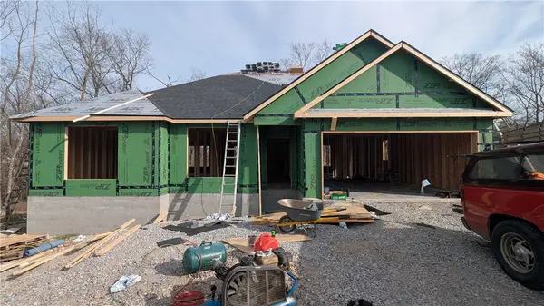 30 Hebrides Lane, Bella Vista, AR 72715