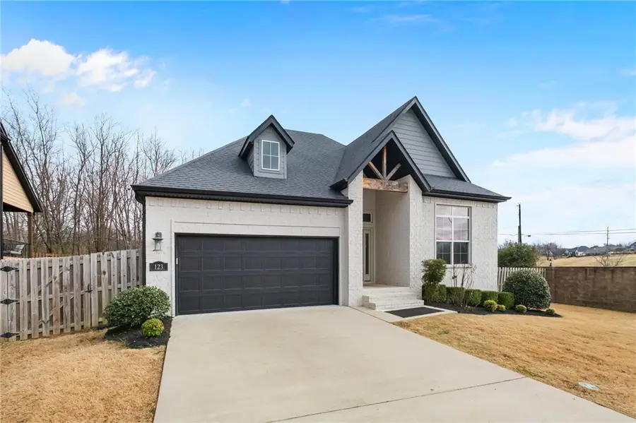 123 Angel Falls Lane, Springdale, AR 72762 - Image #3