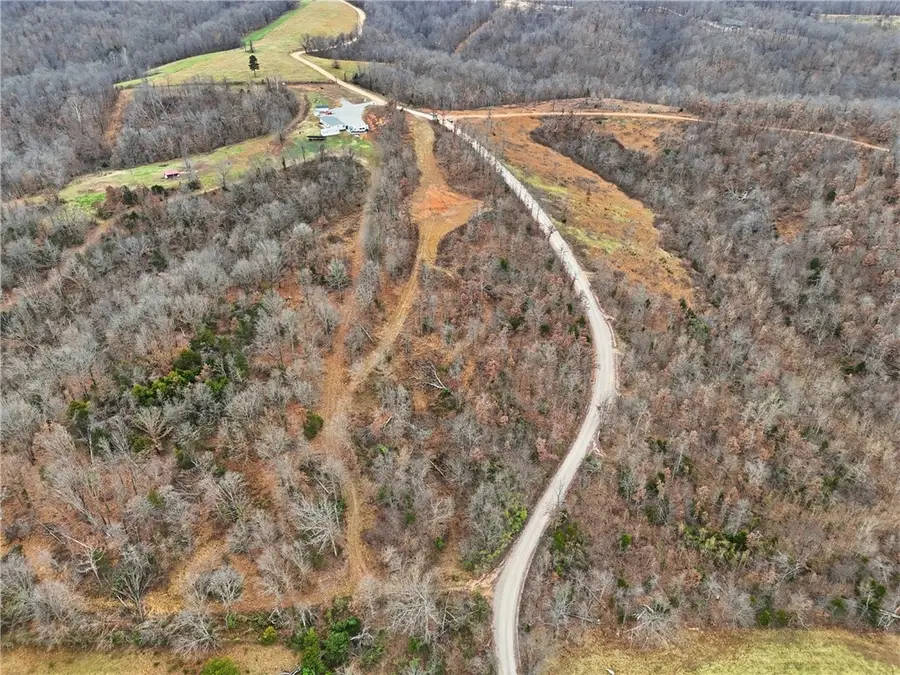 Madison 8105, Prairie, AR 72738 - Image #2