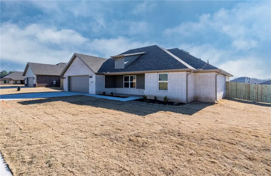 69 W Pitts Street, Farmington, AR 72730 - Image #3