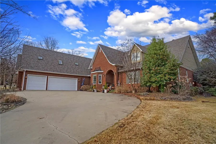 1521 Skyline Vista Court, Russellville, AR 72802 - Image #2