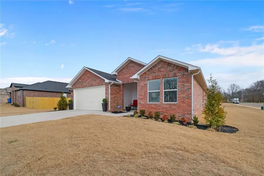 3101 N Rooster Street, Siloam Springs, AR 72761 - Image #2