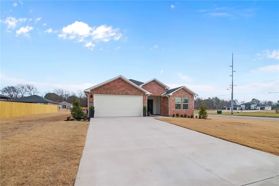 3101 N Rooster Street, Siloam Springs, AR 72761 - Image #3