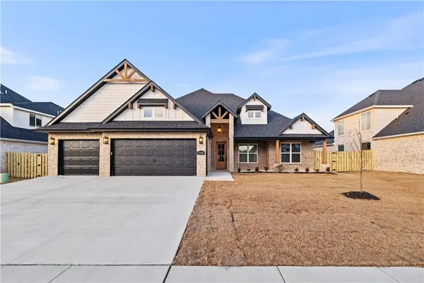 1320 Tiffany Lane, Centerton, AR 72719