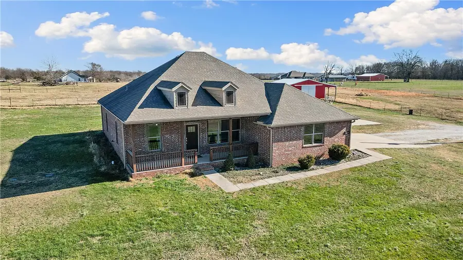 12510 Georgia Flat Road, Gravette, AR 72736 - Image #3