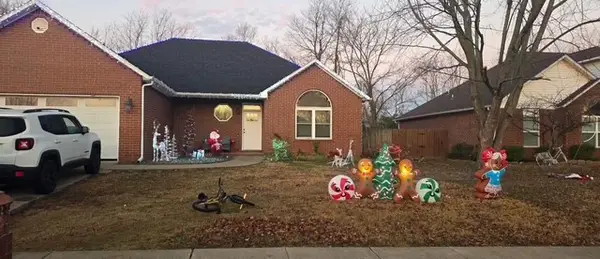 3908 Cherry Road, Bentonville, AR 72713