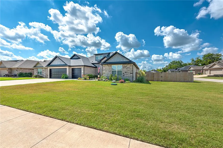 308 Deere Run Drive, Cave Springs, AR 72718 - Image #3