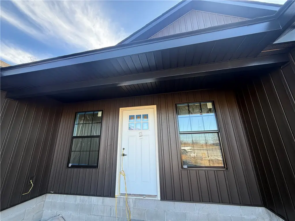 140 Mae, Huntsville, AR 72740 - Image #1