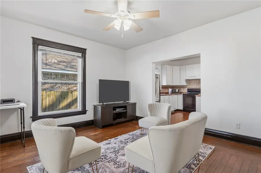 120 S Collins Avenue, Gentry, AR 72734 - #3