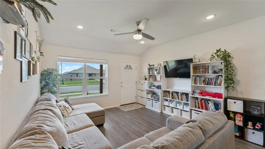 1721 Greenbank Drive, Centerton, AR 72719 - Image #2