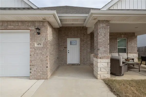 471 Stoneseed Street, Centerton, AR 72719