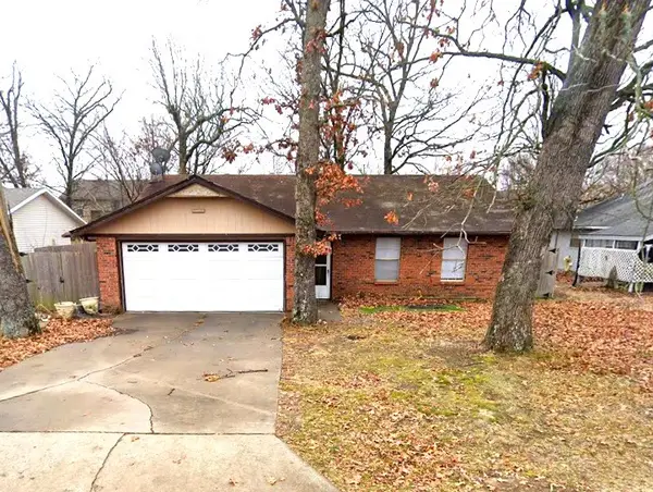 3604 Beechwood Drive, Rogers, AR 72756